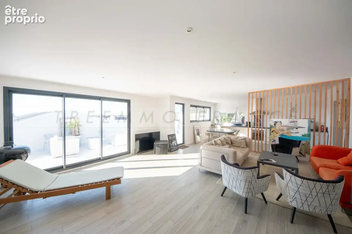 A vendre - brest - appartement t2 de 94 m2 - 1er etage -  terrasse - 240000€ - photo 2