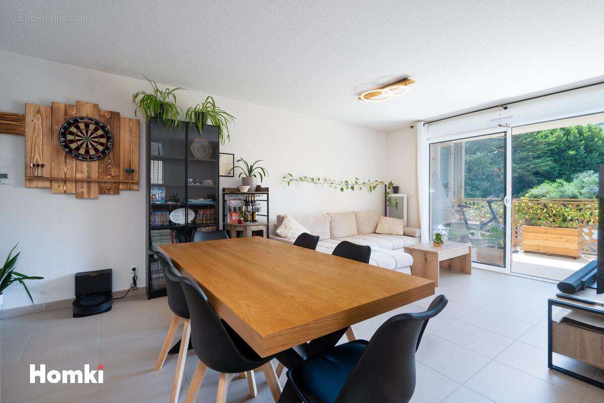 Appartement à GRABELS
