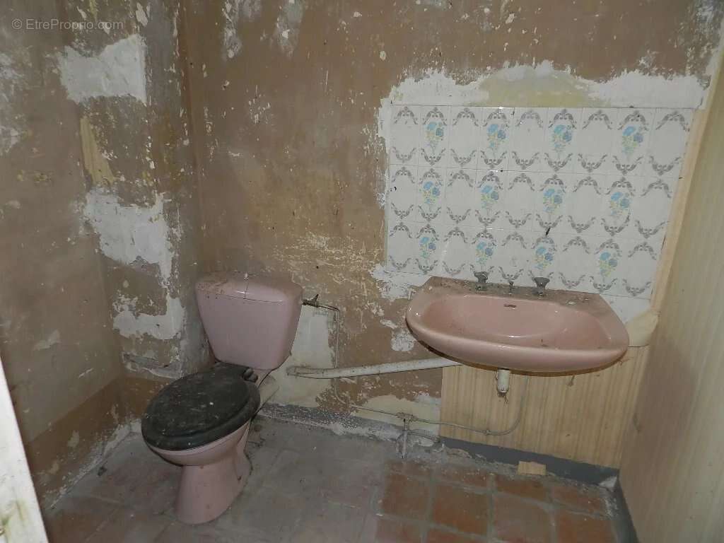 Maison à SAINT-PIERRE-SUR-DIVES