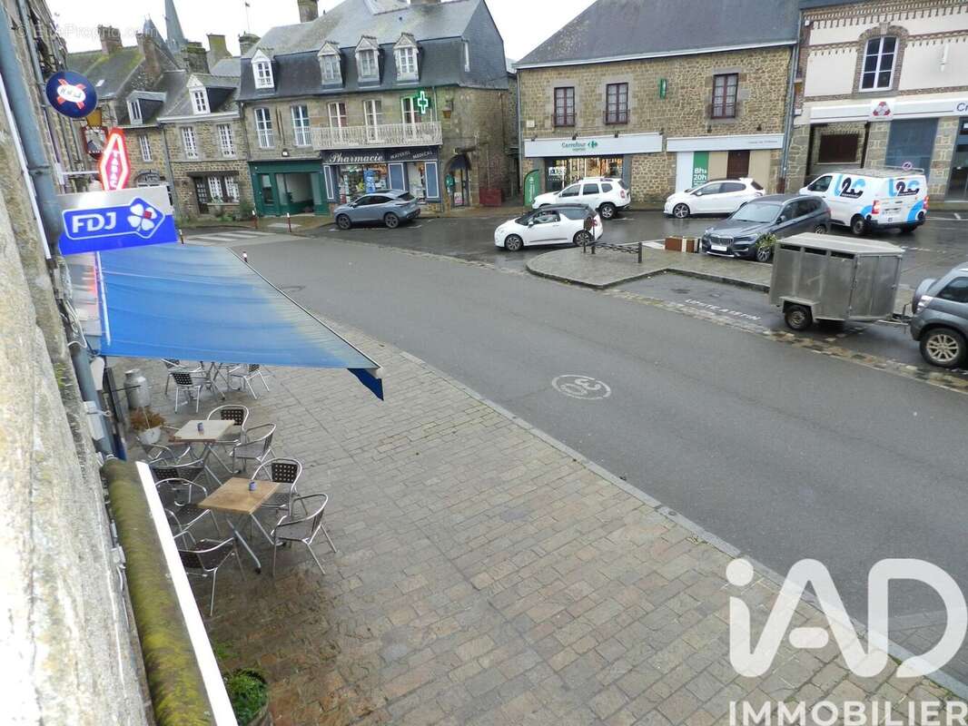 Photo 4 - Appartement à LASSAY-LES-CHATEAUX