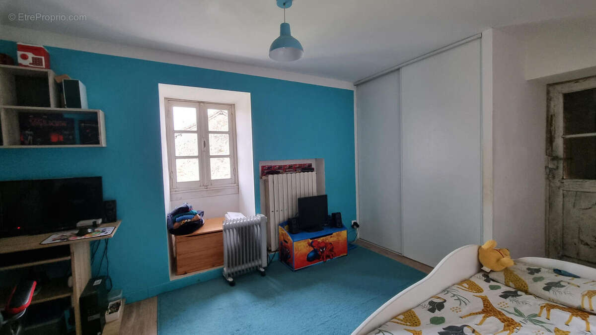 20241221_152236 - Maison à SAINT-FRONT-SUR-NIZONNE