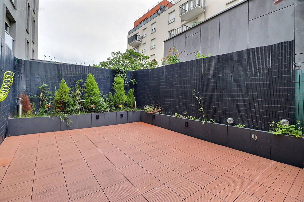 Appartement à AUBERVILLIERS