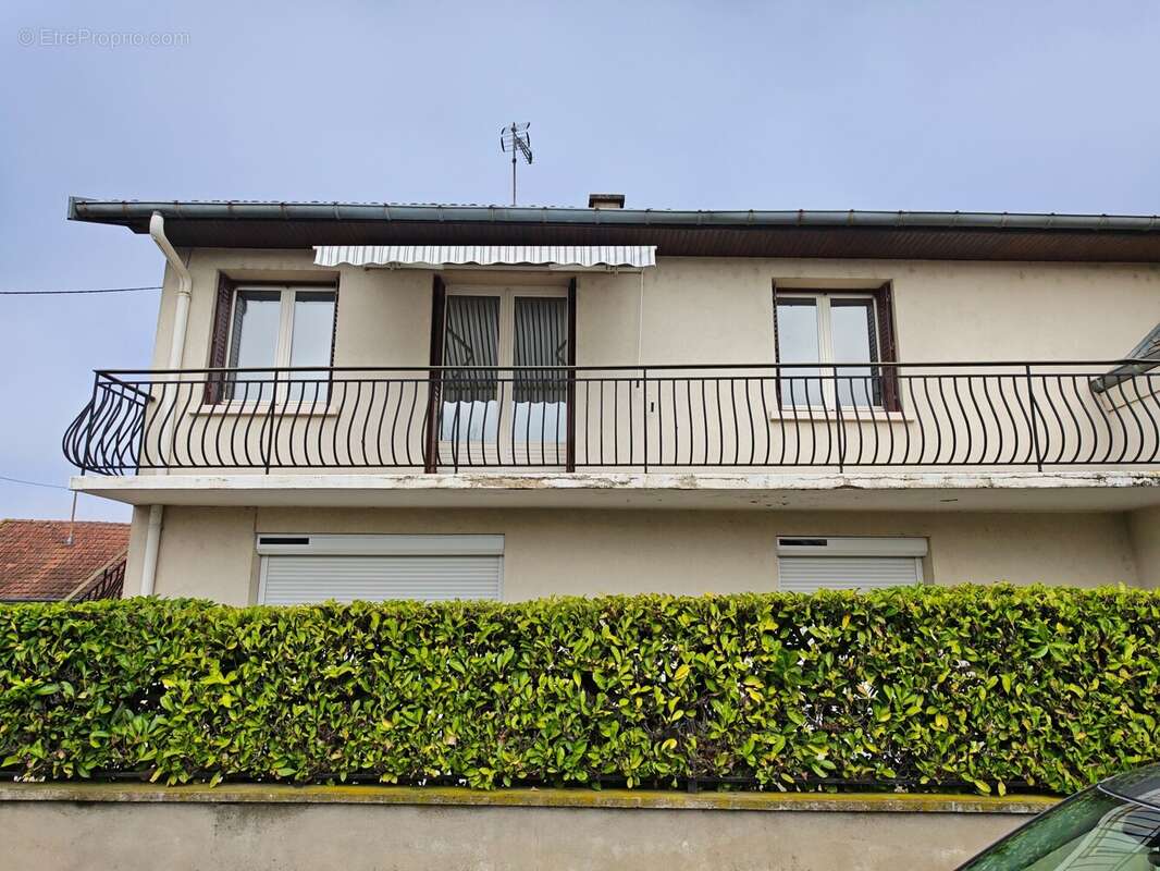 Maison 153 m² à Crissey  - photo 6