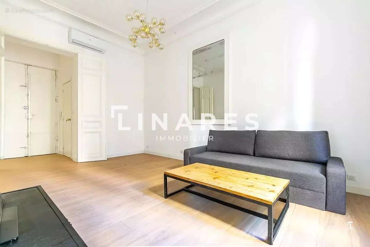 Appartement à MARSEILLE-2E