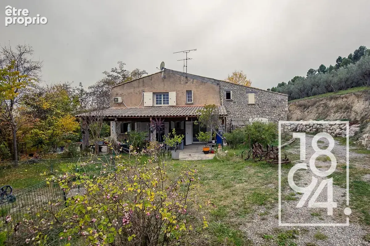 À vendre I Manosque I Maison 4 chambres I 130m² I Parcelle de 89 947m² - photo 12