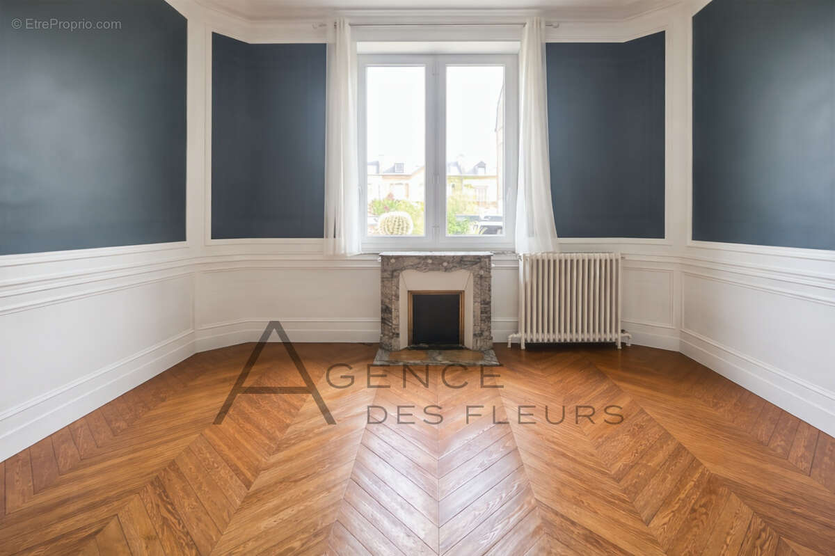 Maison à ELBEUF