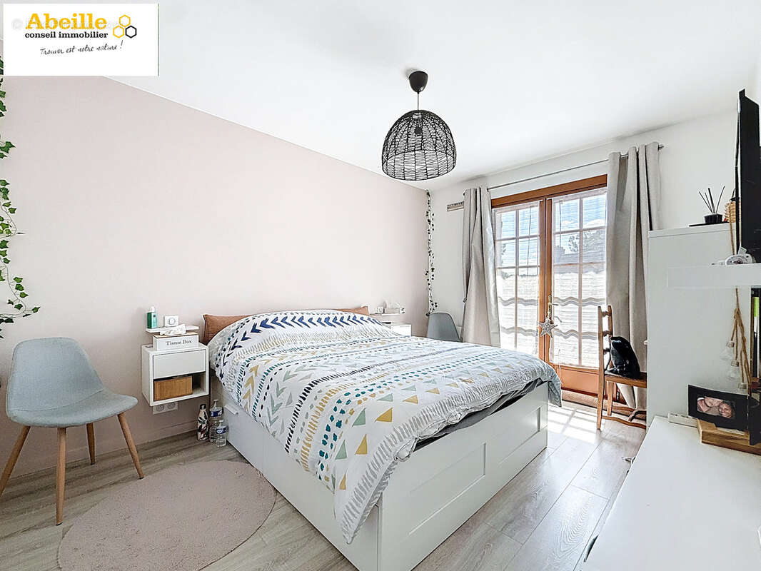 Maison à SAINT-CHERON