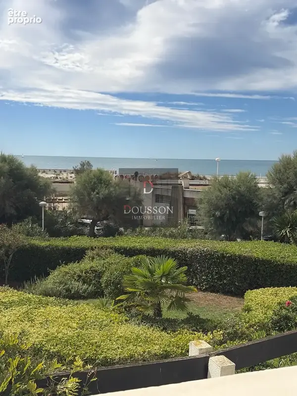 La grd motte - t 4 vue sur mer   avec parking box - photo 9