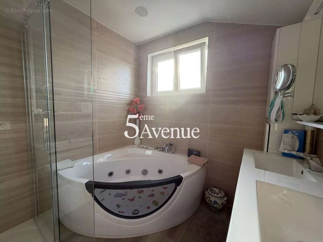 Maison à JOINVILLE-LE-PONT