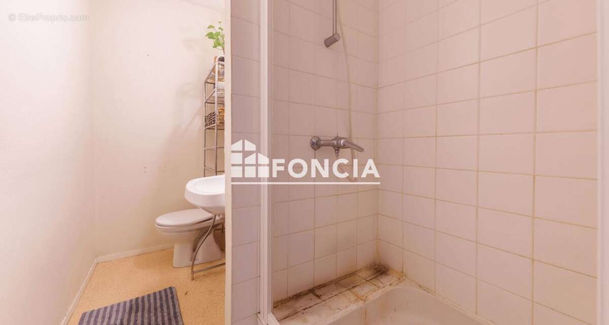 Appartement T1 bis de 29 m² avec garage et cave - photo 6