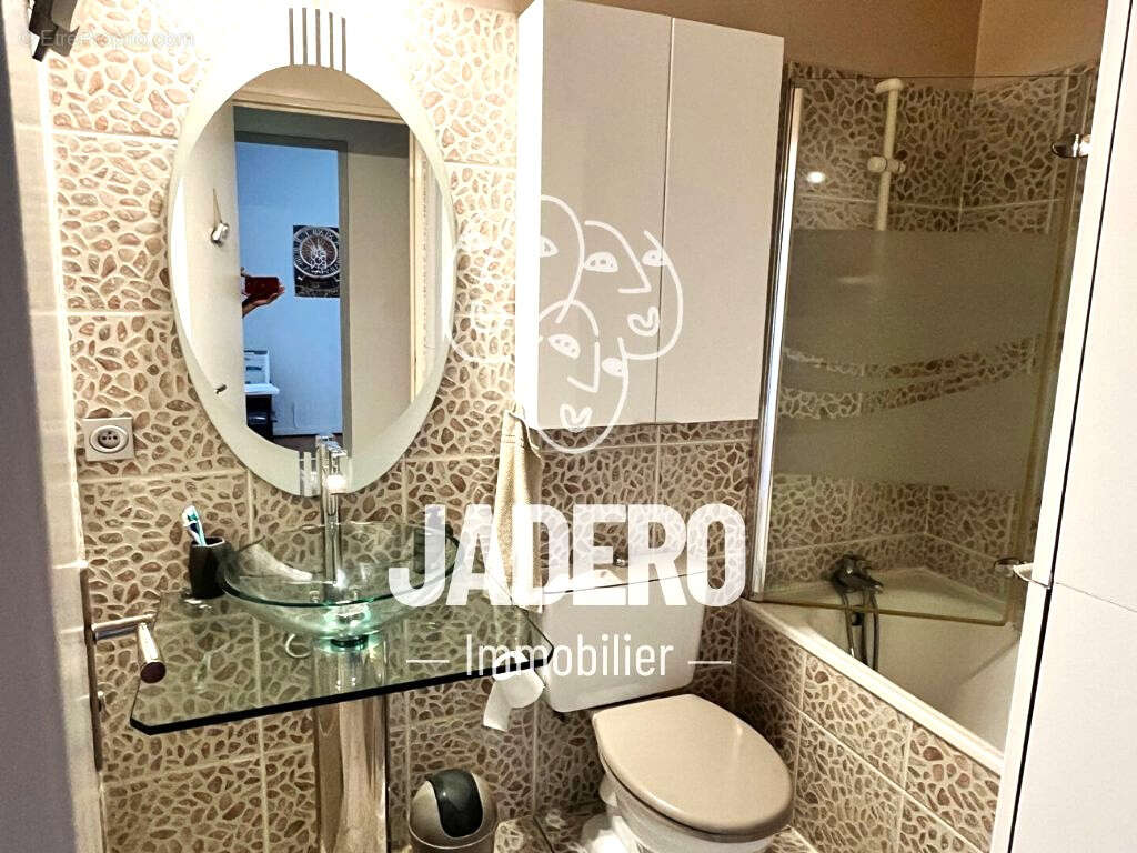 Rare à Franqueville-Saint-Pierre, Maison familiale 163 m², 5 chambres , Vie de plain-pied - photo 9