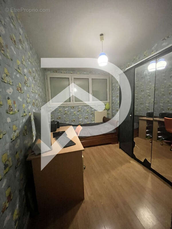 Appartement à FLEURY-LES-AUBRAIS