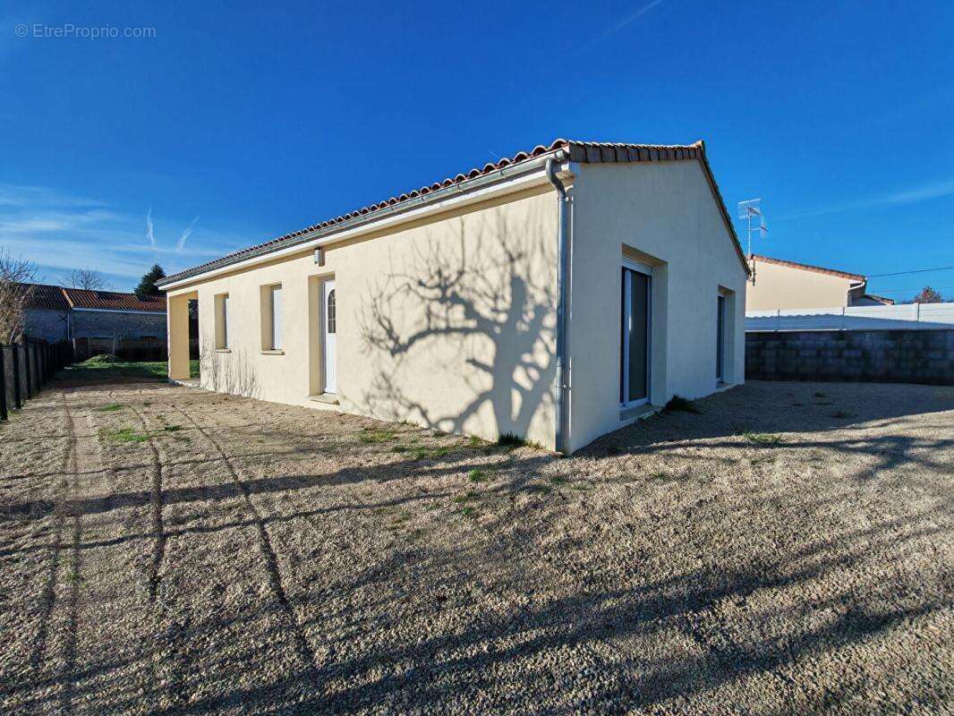 Maison à CIVRAY