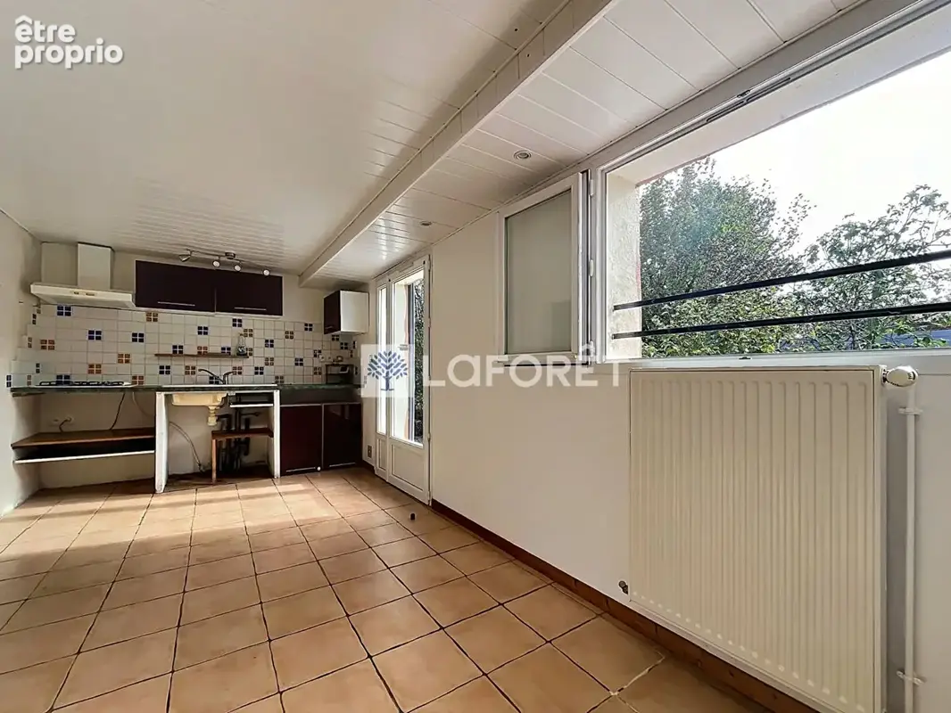 Maison sur sous sol 3 chambres studio jardin - photo 11