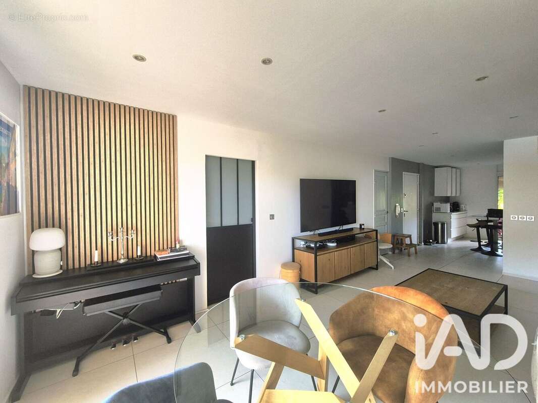Appartement 83 m² à Toulon  - photo 2