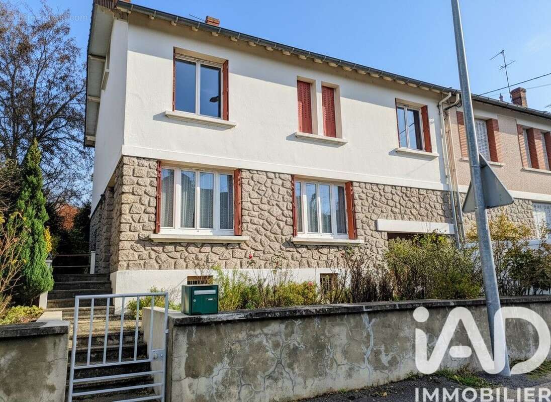 Photo 4 - Maison à MONTLUCON