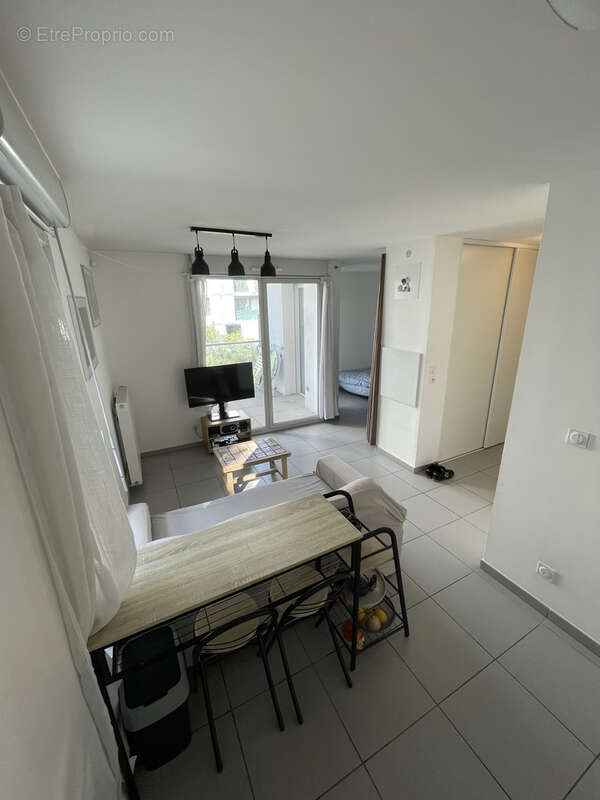Appartement T2 de 33m2 dans une résidence récente à deux pas du métro Mermoz Pinel - photo 4