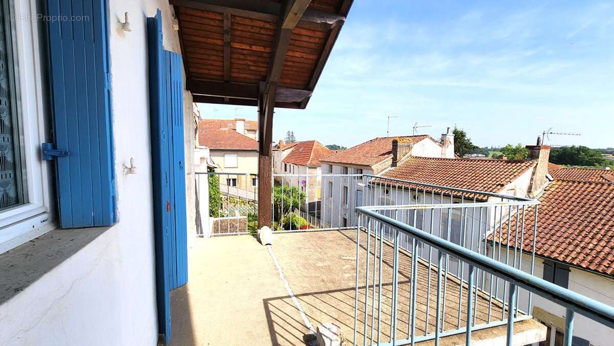 Maison à MUGRON