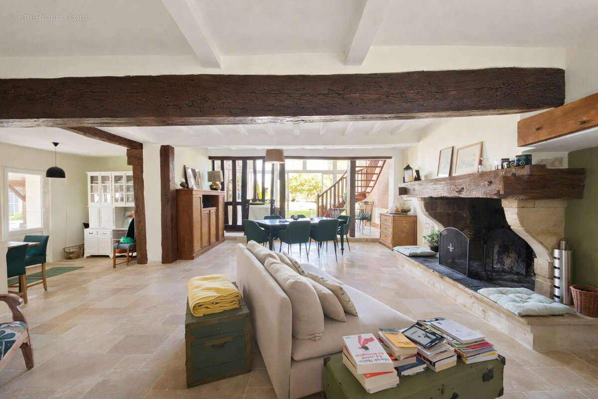 Maison à BAZAS