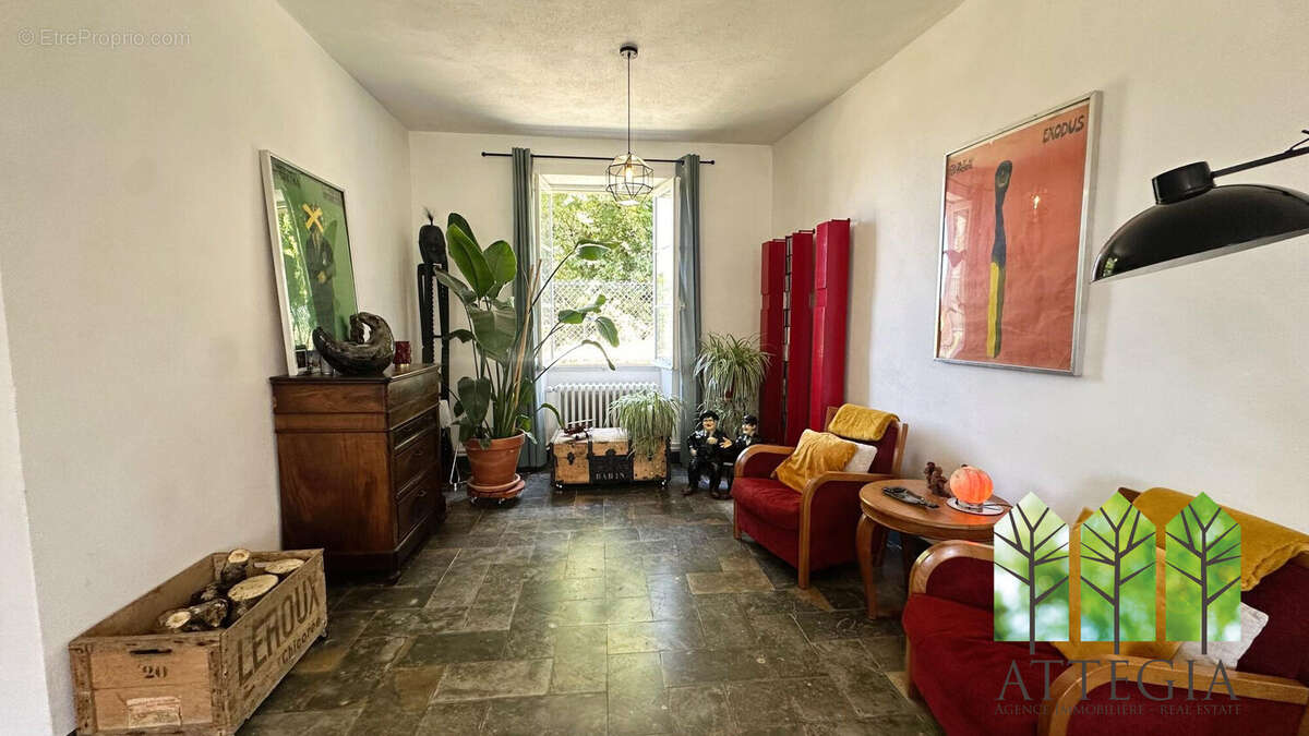 Maison à LA BERTHENOUX