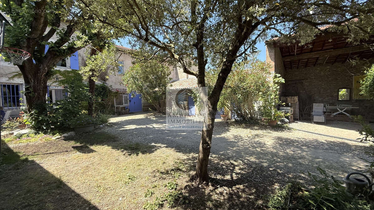 Maison à GUILHERAND-GRANGES