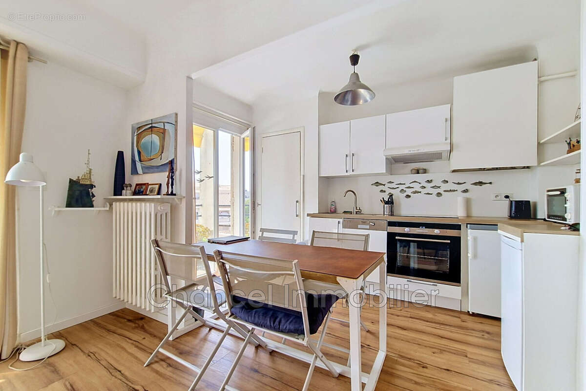 Appartement 42 m² à Antibes  - photo 4