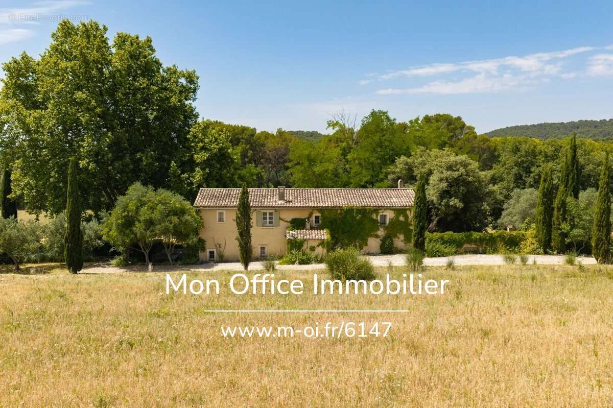 Référence : 6147-CCH. - Maison 9 pièces, avec maison d'amis ou gardien. Au calme - photo 25