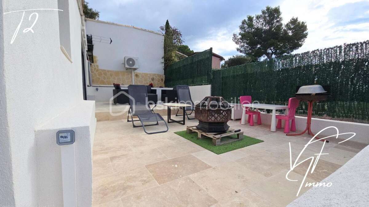 Maison à LE CASTELLET