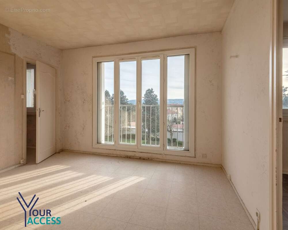 Appartement à GRIGNY