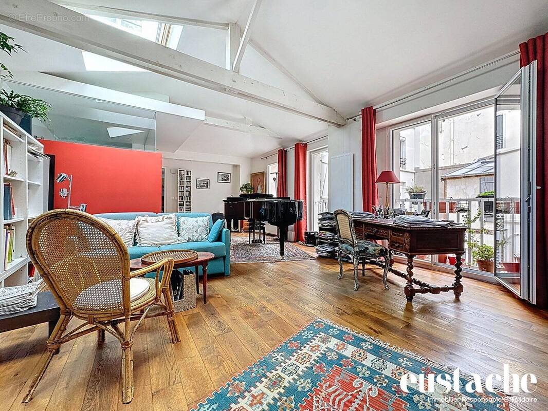 Appartement à PARIS-20E