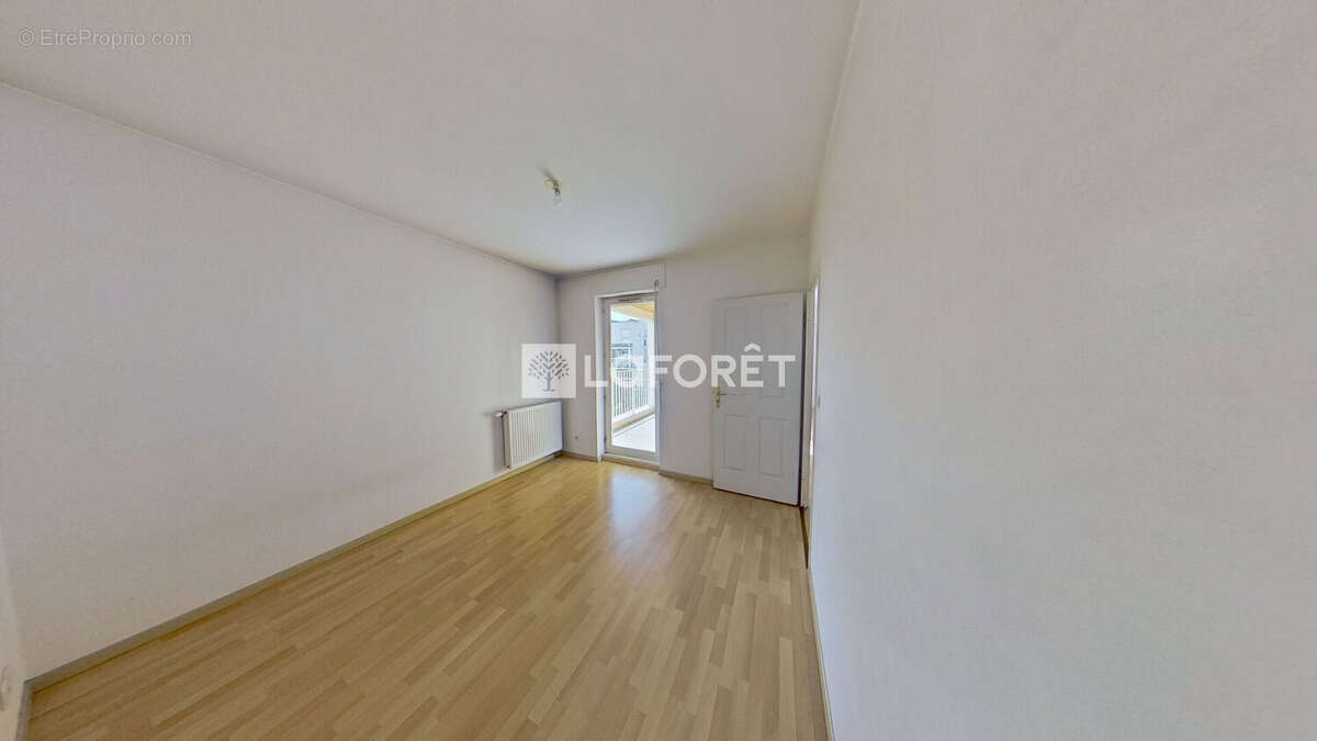 Appartement à LYON-8E