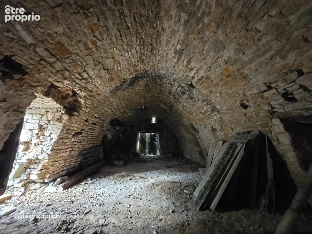 A vendre La Cavalerie - Belle grange à réhabiliter - photo 8