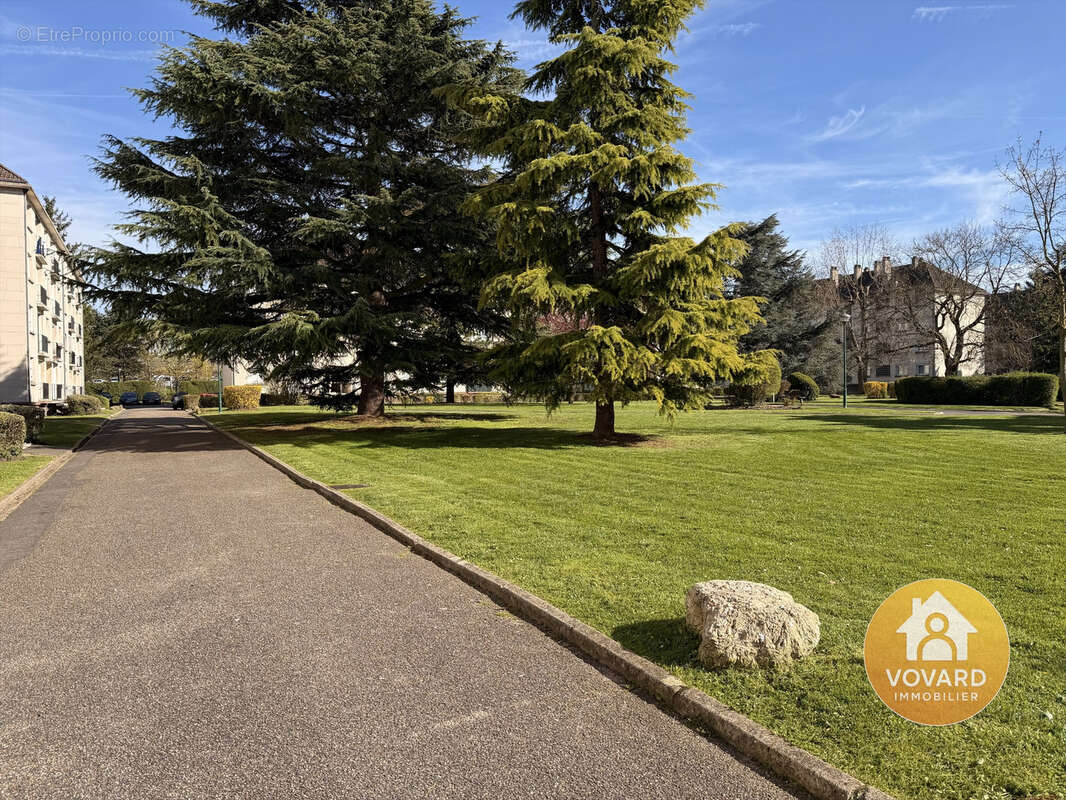 Appartement à GROSLAY