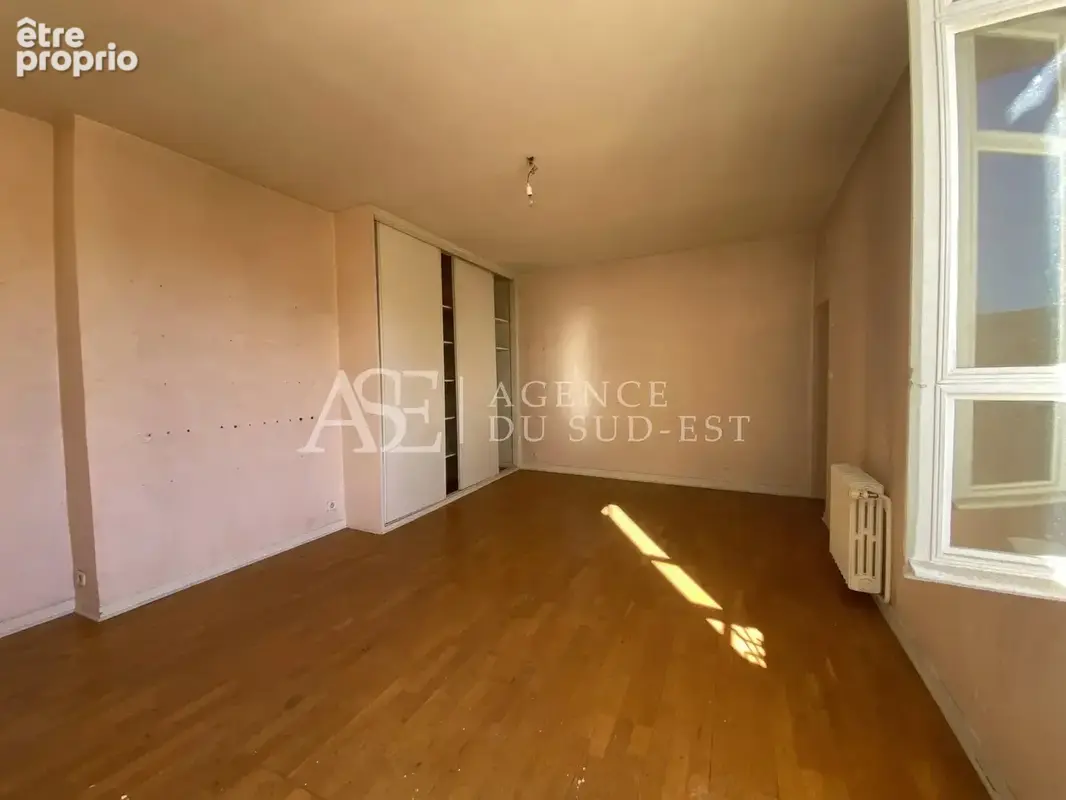 maison de ville au centre d Aix - photo 10