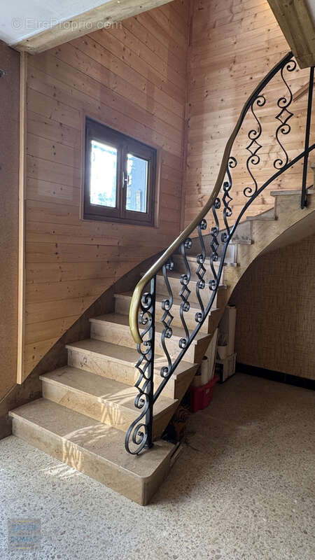  exclusivité - saint marcel - au calme - maison familiale 5 chambres - photo 4
