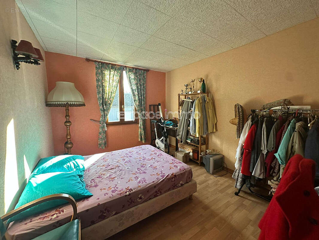 Maison à MONTVILLE