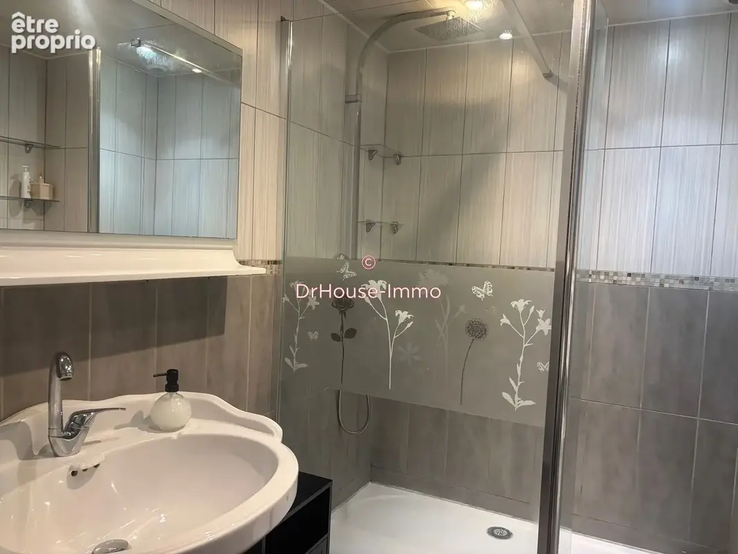 Appartement 4 pièces 92 m² à vendre à Chateauneuf-Les-Martigues (13220) - photo 7