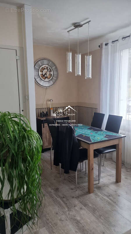 Maison à CHATELLERAULT