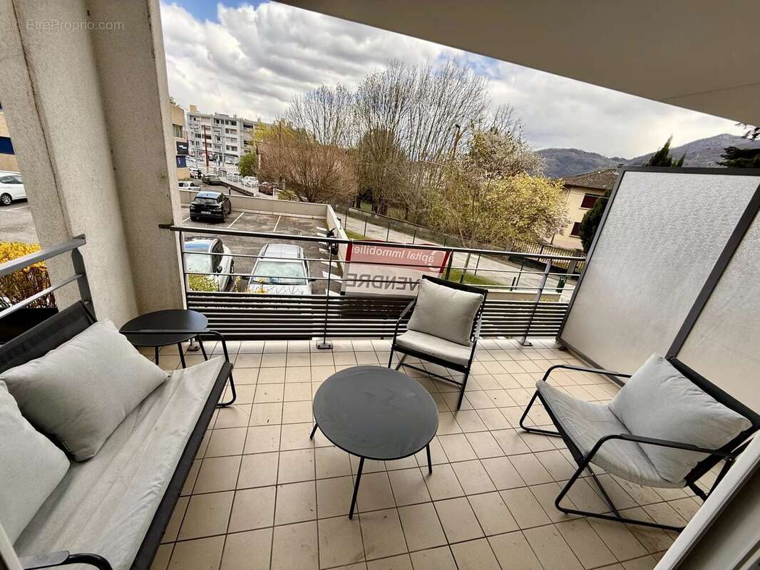 Appartement à EYBENS
