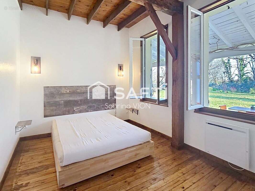Maison 156 m² à Pompignan  - photo 7
