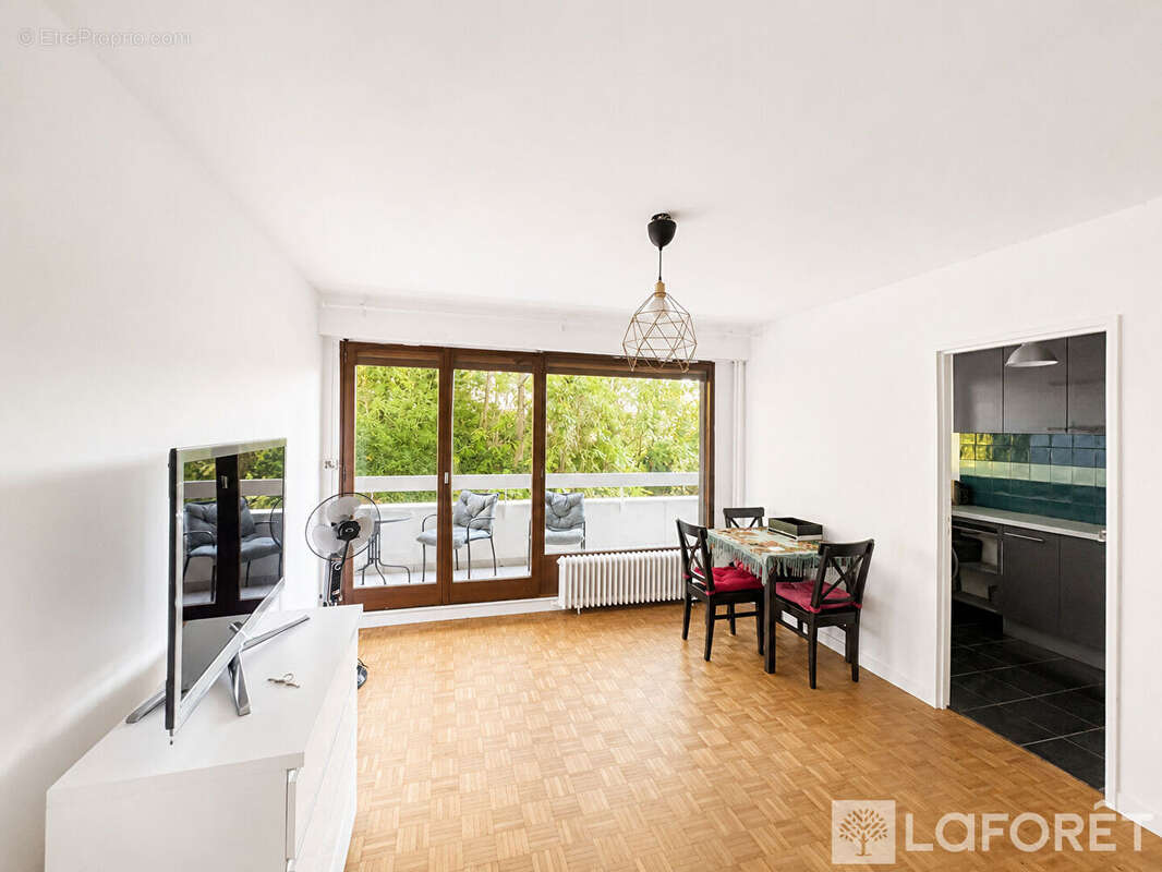 Appartement Sevres 1 pièce(s) 30 m2 - photo 2