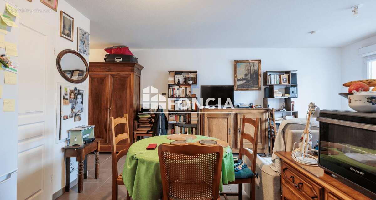 Appartement à MORIERES-LES-AVIGNON