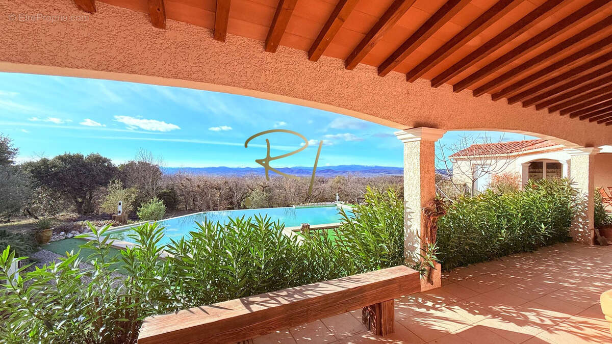 Barjac - Villa d’exception avec piscine à débordement - photo 17