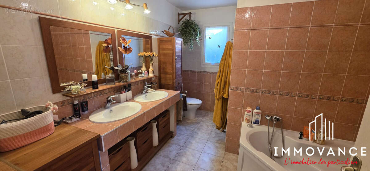 Maison 154 m² à Saint-Gely-Du-Fesc  - photo 9