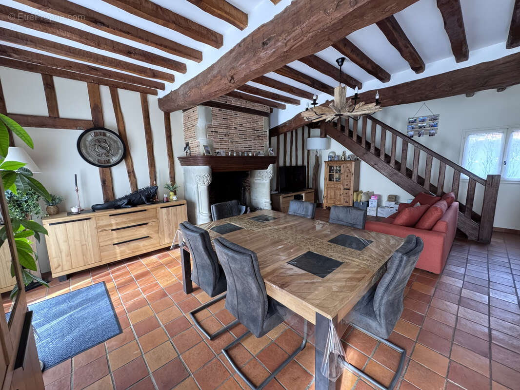 Maison familiale de 111m2 3 chambres, jardin Barentin . - photo 3