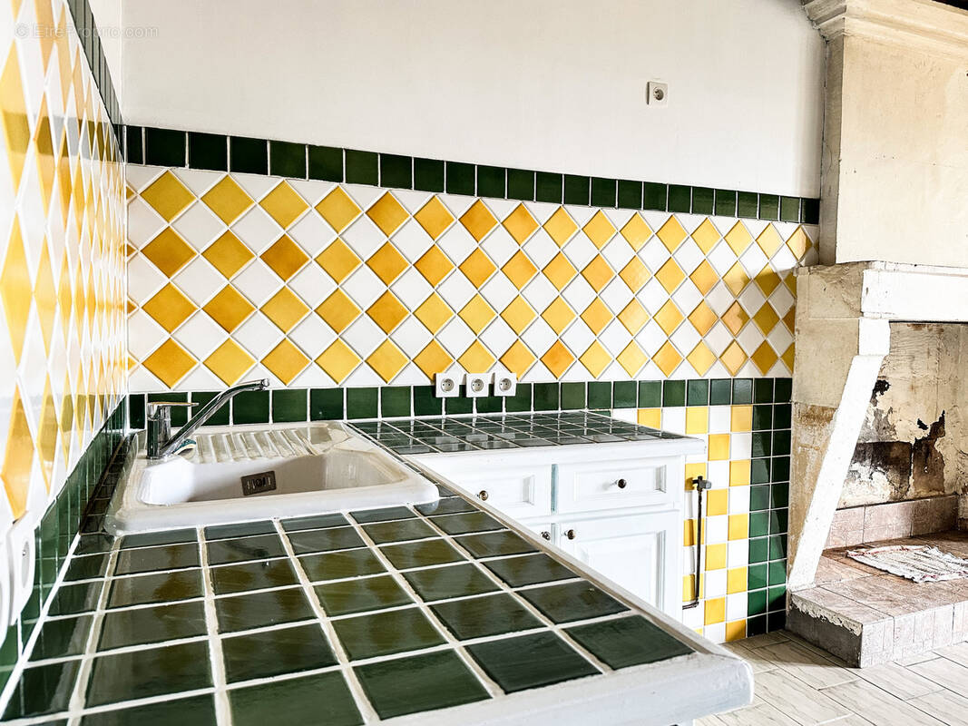 Maison à CHAMPAGNOLLES