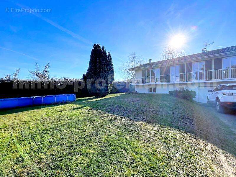 lac_leman_vu_maison_plage_excenevex_lotissement_calme_maison_individuelle_agence_immobilière_acheter_une_maison - Maison à EXCENEVEX