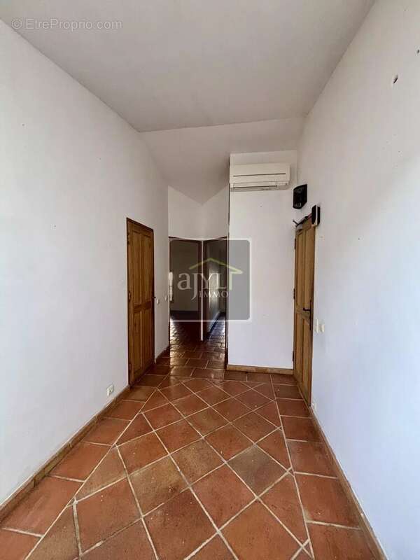 Appartement à CHARLEVAL