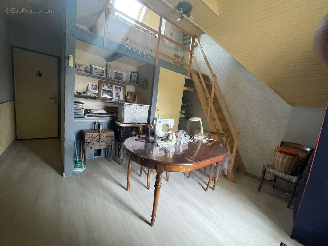 Maison à ROUEZ