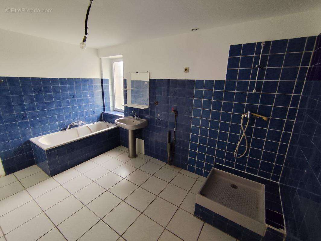 Maison à LE PIAN-MEDOC